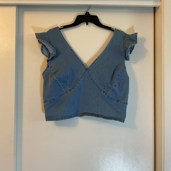 6. Ashley Stewart Denim Crop Top With Ruffle Sleeves With Zipper Back Size 16 - Picture 1 of 7